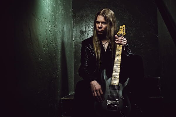 Arch Enemy rompen con su guitarrista Nick Cordle. Y anuncian sustituto: ¡Jeff Loomis!