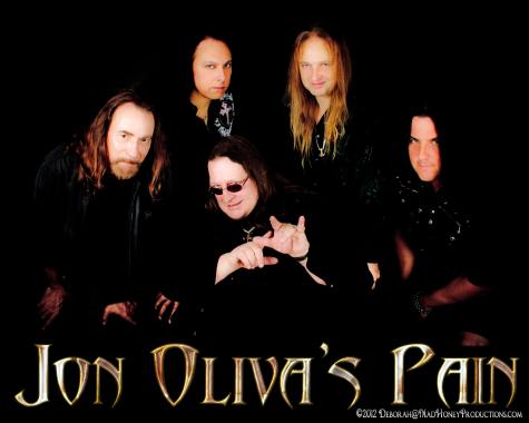 JON OLIVA’S PAIN: PRIMERA FOTO CON EL NUEVO LINE-UP