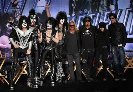 SE ANUNCIA "THE TOUR" - KISS Y MOTLEY CRUE ARRASARAN ESTE VERANO