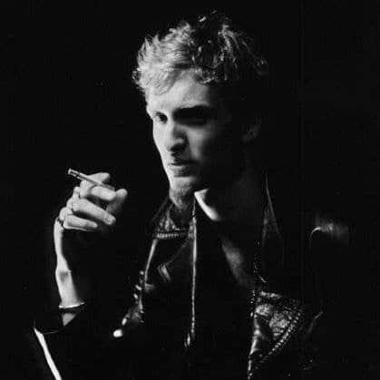 DIEZ AÑOS SIN LAYNE STALEY