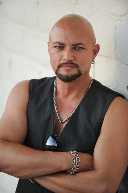 Geoff Tate y sus ex compañeros de Queensrÿche vuelven a pedir más tiempo para negociar