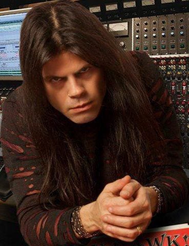 TODD LA TORRE SEGUIRÁ CON CRIMSON GLORY