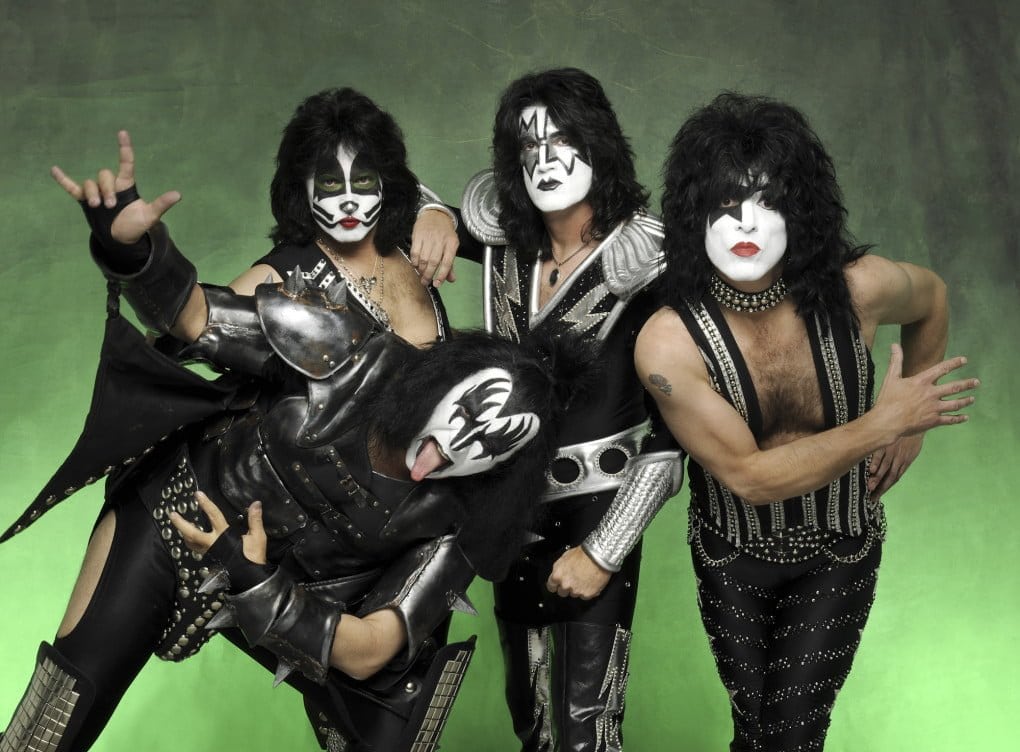 Bloque de noticias: Kiss - Black Stone Cherry - Skyclad - Leo Jiménez - Order - Excalibur