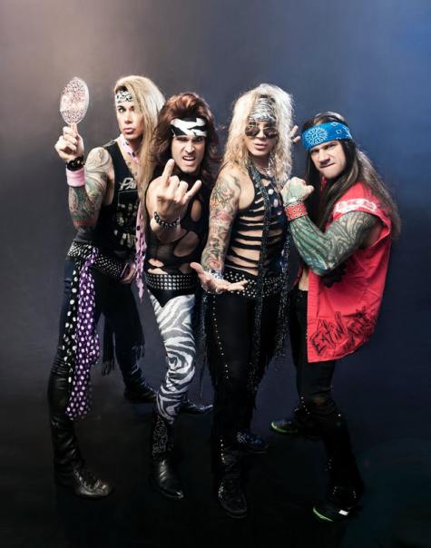 Steel Panther tiran de imágenes en directo en su nuevo vídeo clip