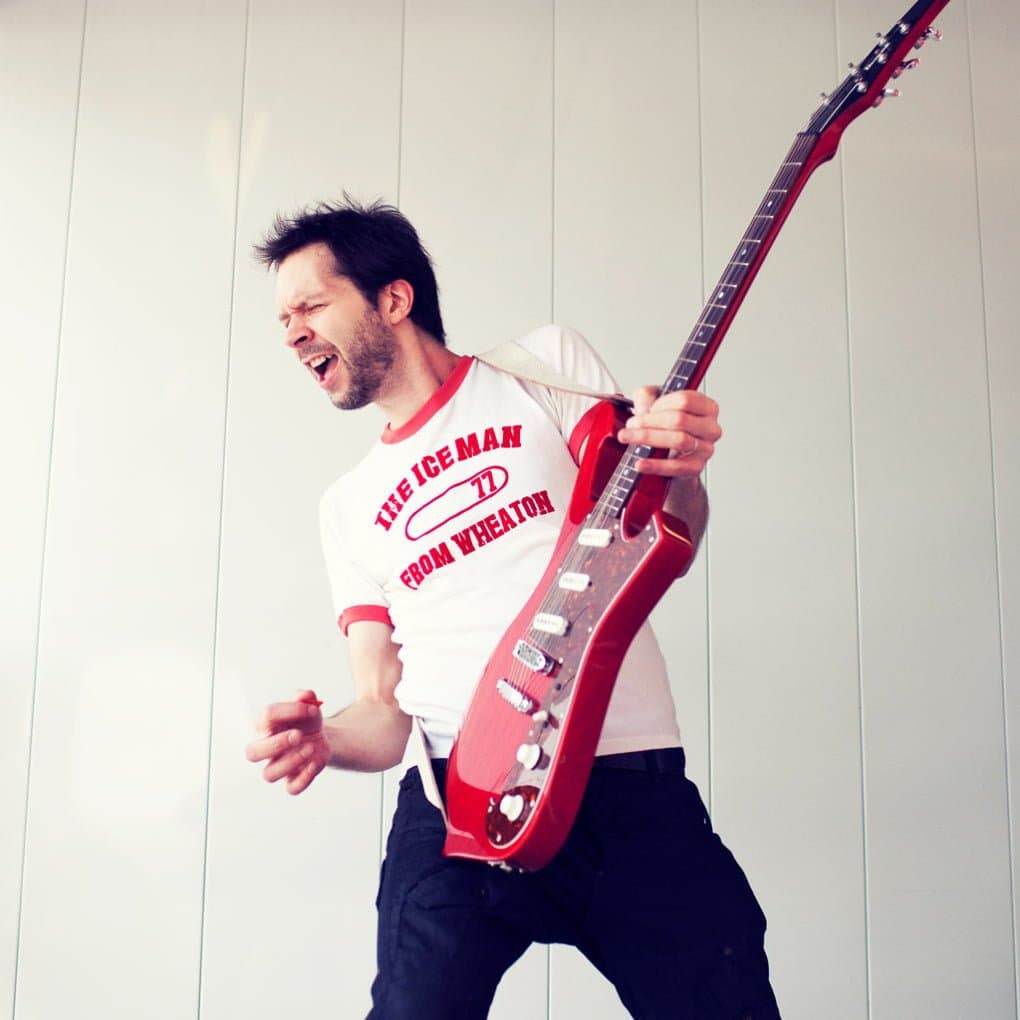 Noticias breves: Paul Gilbert - Gama Bomb - Jose Rubio's Nova Era - Brutal Thin - Amaranthe - Butcher Babies