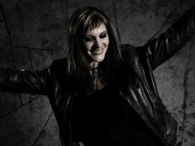 FLOOR JANSEN: "NIGHTWISH YA ME HABIAN PEDIDO QUE LES ACOMPAÑARA A PARTIR DE NOVIEMBRE"