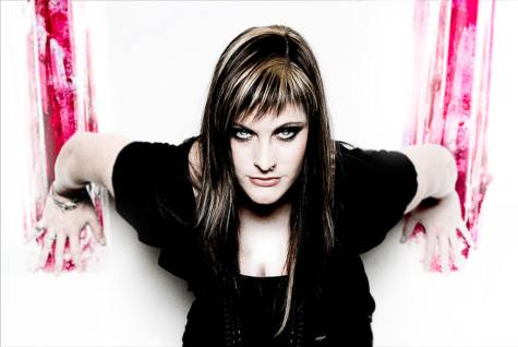 PRIMEROS VIDEOS DE FLOOR JANSEN CON NIGHTWISH