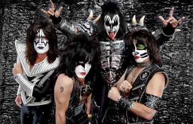 HOY SE PONE A LA VENTA “MONSTER”, LO NUEVO DE KISS