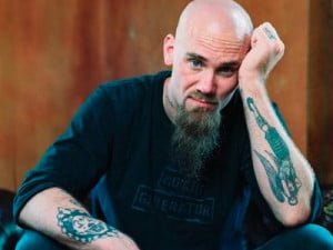 NICK OLIVERI VUELVE A KYUSS LIVE! Y COLABORA EN EL NUEVO ÁLBUM DE QUEENS OF THE STONE AGE