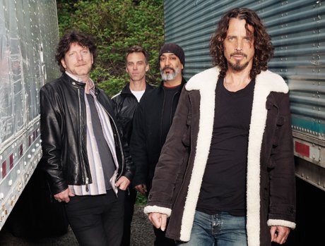 VIDEO CLIPS: SOUNDGARDEN, DROWNING POOL Y DESTRUCTION