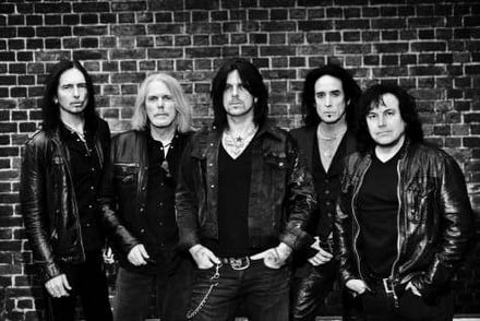 BLACK STAR RIDERS SE PREPARAN PARA GRABAR