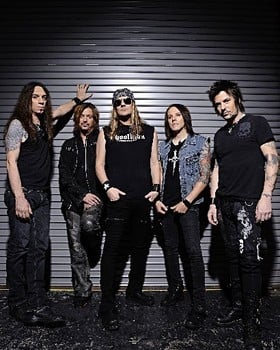 SKID ROW EN LOS ESTUDIOS