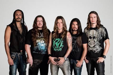 NUEVO BAJISTA EN ALMAH. ESTRENAN VIDEO CLIP