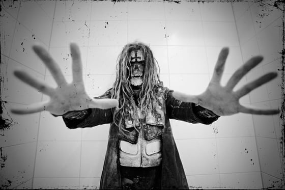 PORTADA Y ADELANTO DE LO NUEVO DE ROB ZOMBIE