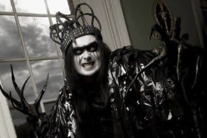 DANI FILTH SE UNE A DEVILMENT