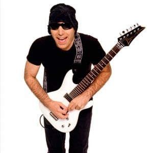 DETALLES DE LO NUEVO DE JOE SATRIANI