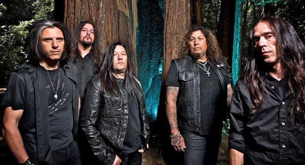 TESTAMENT AL LEYENDAS DEL ROCK 2013 