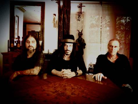 THE WINERY DOGS: FOTO OFICIAL Y LOGO