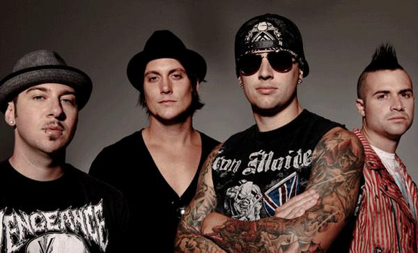 PORTADA, TÍTULO Y FECHA DE LANZAMIENTO DE LO NUEVO DE AVENGED SEVENFOLD