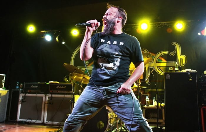 Clutch estrenan nuevo tema en directo