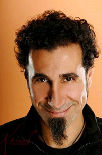 SERJ TANKIAN HABLA DE SYSTEM OF A DOWN Y DEL ESTADO DE LA BANDA