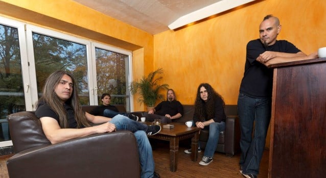 FATES WARNING OFRECEN NUEVO TEMA