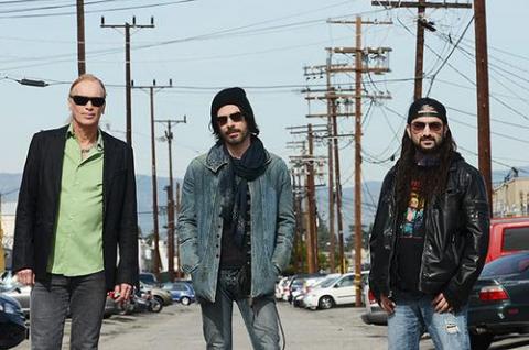 THE WINERY DOGS SE ESTRENAN EN DIRECTO EN ESTADOS UNIDOS