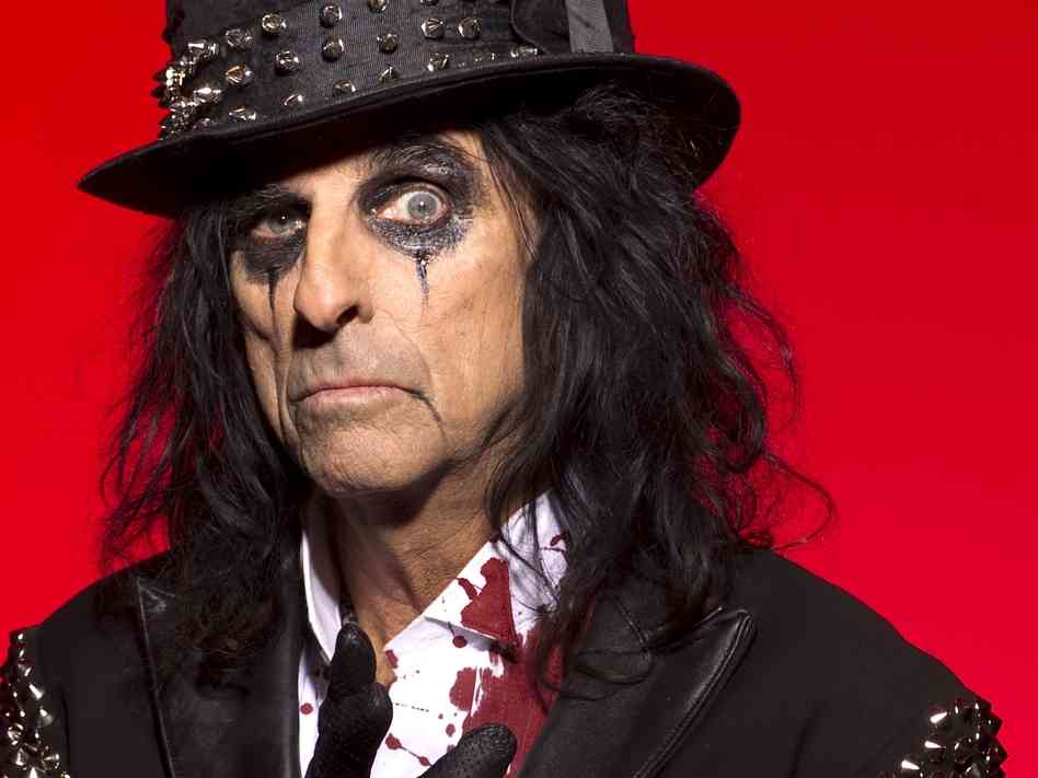 Alice Cooper está trabajando en dos nuevos discos