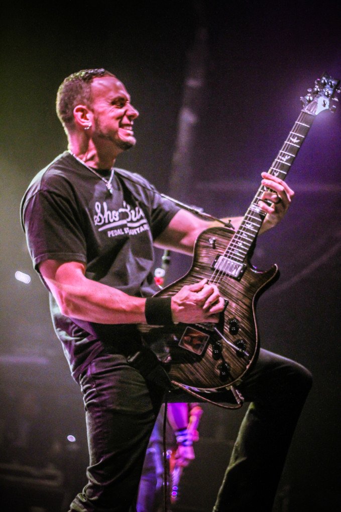 Según Mark Tremonti, existe material para un nuevo disco de Creed