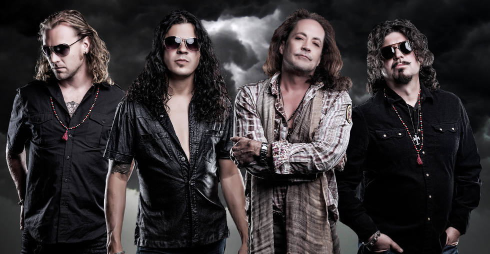 Red Dragon Cartel cambian de vocalista