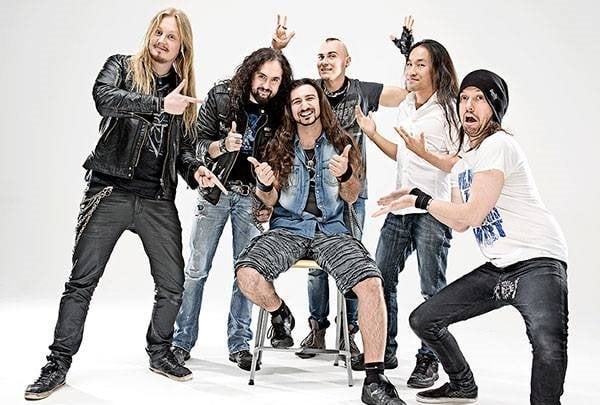 Dragonforce llevan su frenético directo a la pantalla