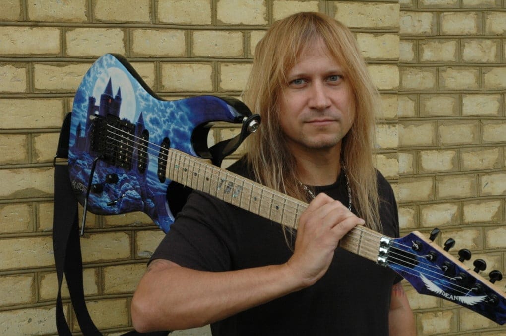 Chris Caffery regresa con nuevo disco en solitario