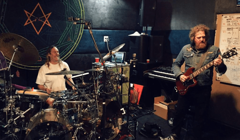 El batería de Tool y un miembro de Mastodon crean nuevo proyecto