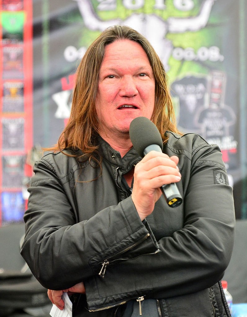 Thomas_Jensen_–_Wacken_Open_Air_2015_02