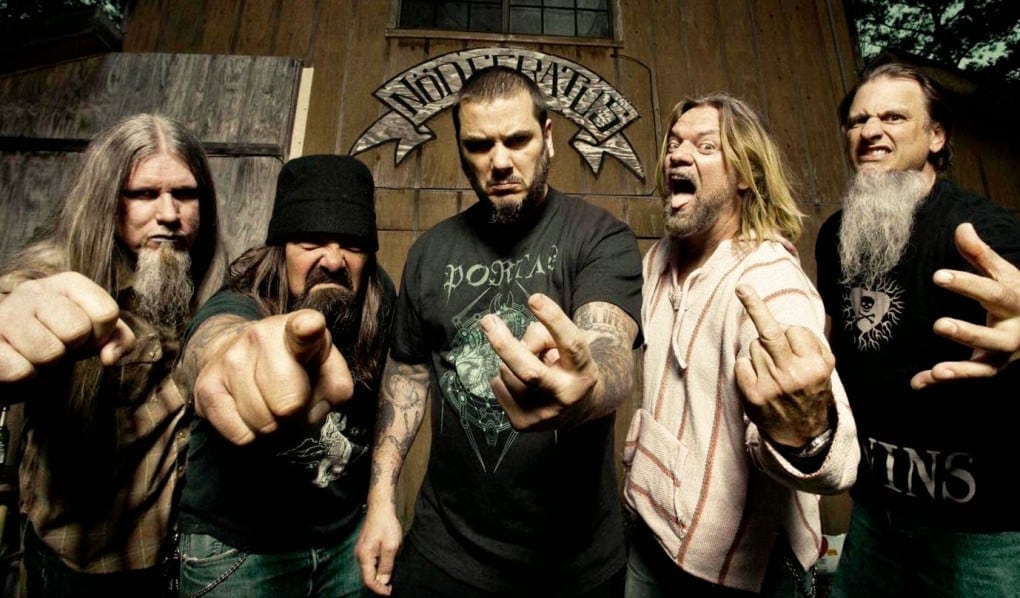 Otro concierto de Down cancelado por los gestos provocativos de Phil Anselmo