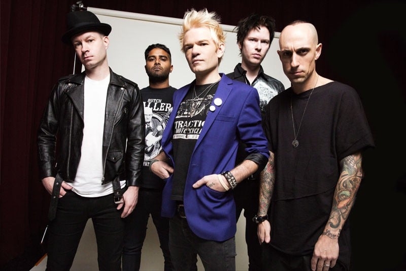 Bloque de noticias: Sum 41 - Alejandra Burgos - Erotic Psycho - Morgana Vs Morgana - Monterrey - Neon Delta