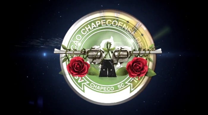 Guns N Roses rinden tributo al equipo brasileño Chapecoense