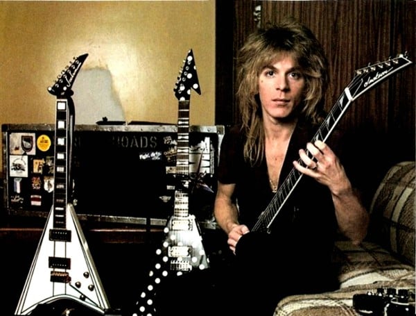 Randy Rhoads fue homenajeado por un gran elenco de artistas en el 35 aniversario de su fallecimiento