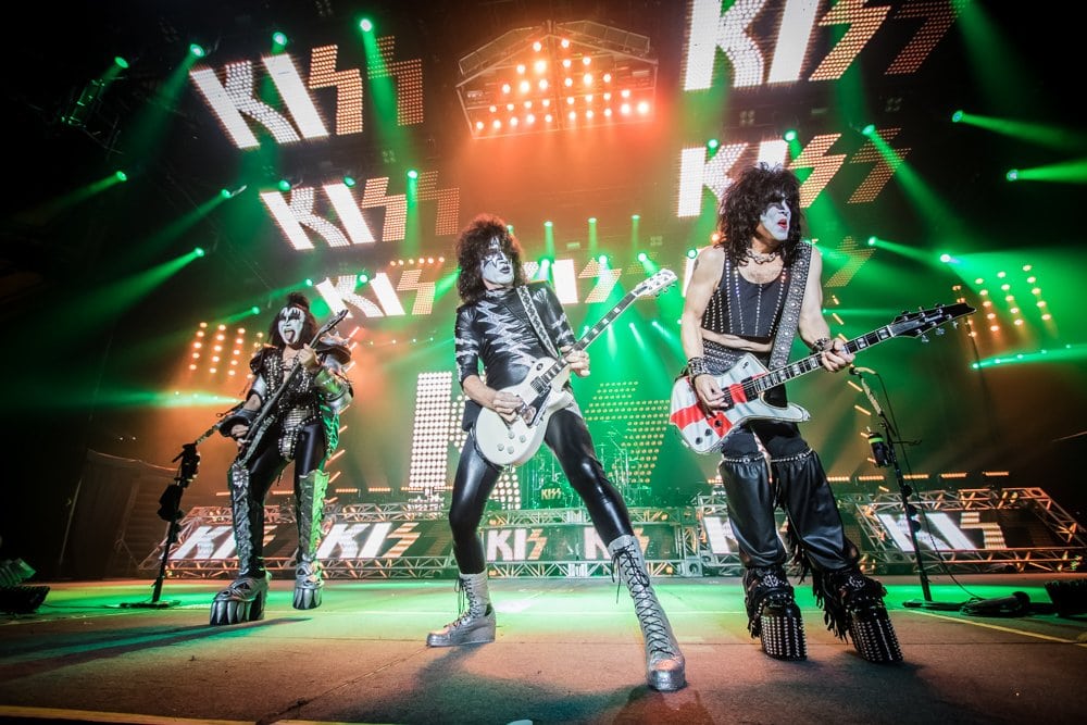 Bloque de noticias: Kiss - Ace Frehley - John Corabi - Trauma - Shadowside