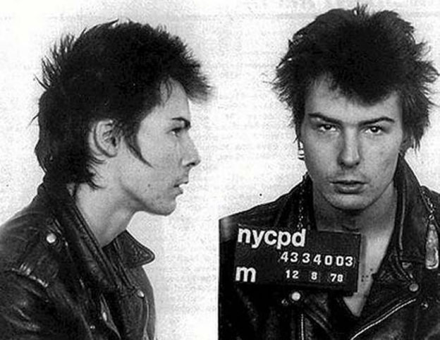 Hoy Hace 44 Años Sid Vicious Sex Pistols Acusado De Asesinar A Su Novia The Metal Circus