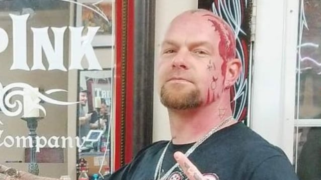 Ivan Moody tatuaje cara Five Finger Death Punch