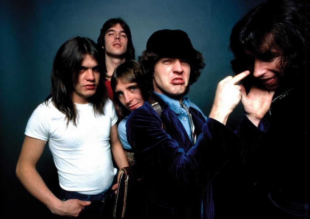 Vídeo en directo de "Whole Lotta Rosie" de AC/DC en 1979