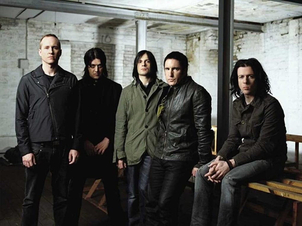 Nine Inch Nails publica dos discos de forma gratuita