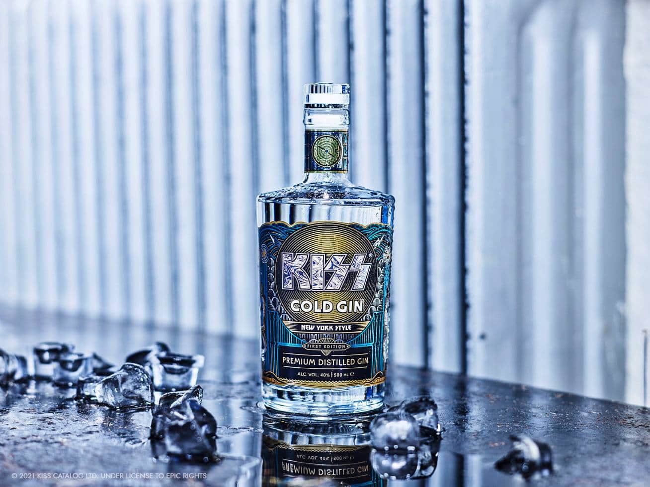 Kiss cold gin