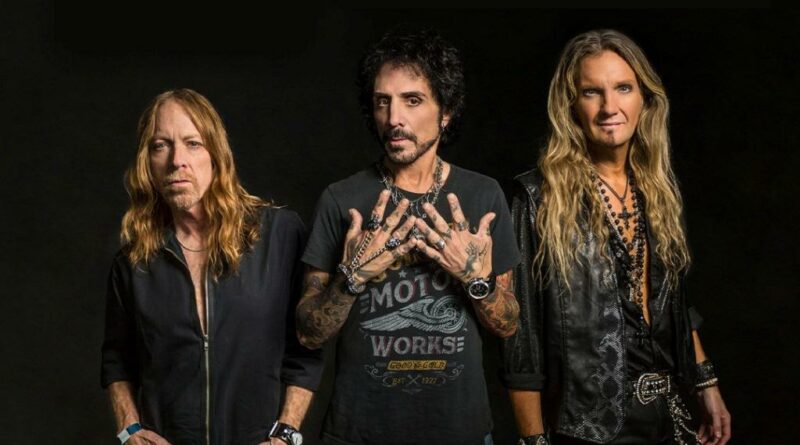 Revolution Saints anuncia su nuevo disco de estudio