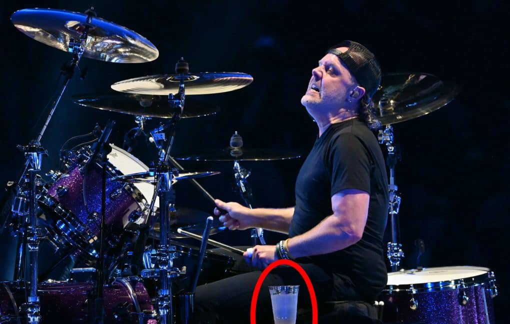 Lars Ulrich revela lo único que bebe de gira