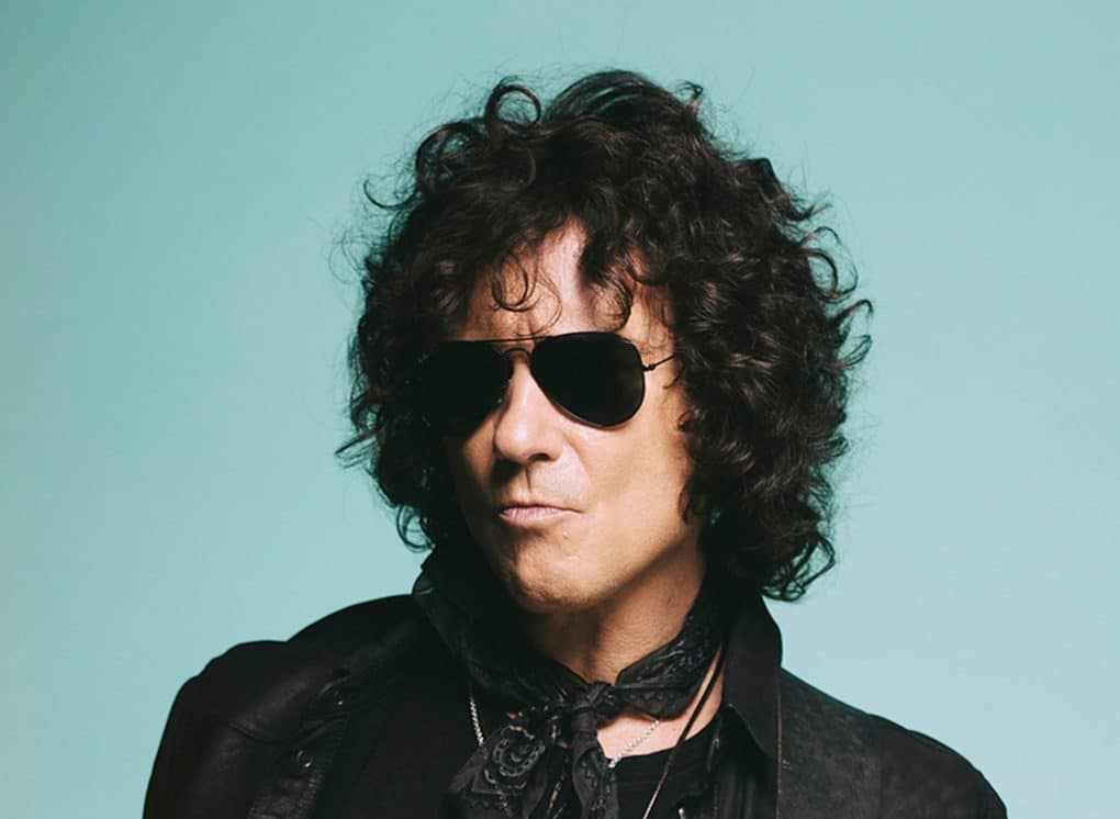 Bunbury: "Que Michael Jackson pudiese ser pederasta no impide que me guste su música".