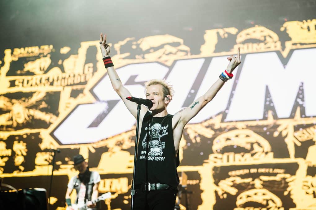 Deryck Whibley de Sum41 se pronuncia sobre su entrada en Linkin Park