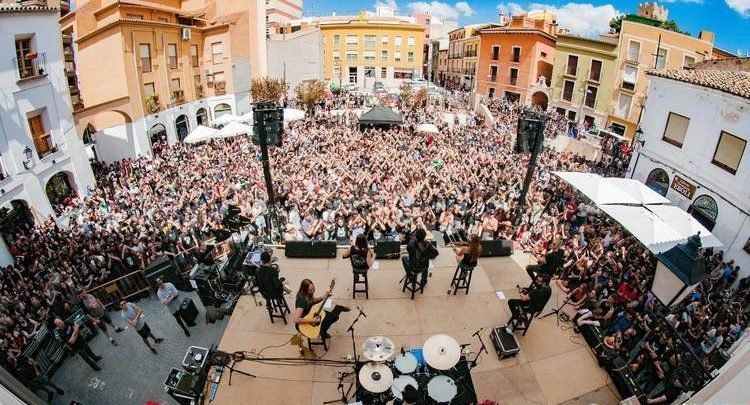 Tres grandes bandas actuarán en acústico en Villena durante Leyendas del Rock